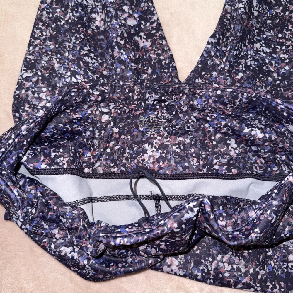 Athleta rainier printed mesh tight legging size 2X - Picture 5 of 10